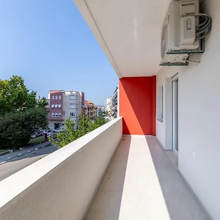 Luxury In Center * Σπλιτ