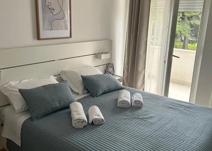 Luxury In Center Apartman